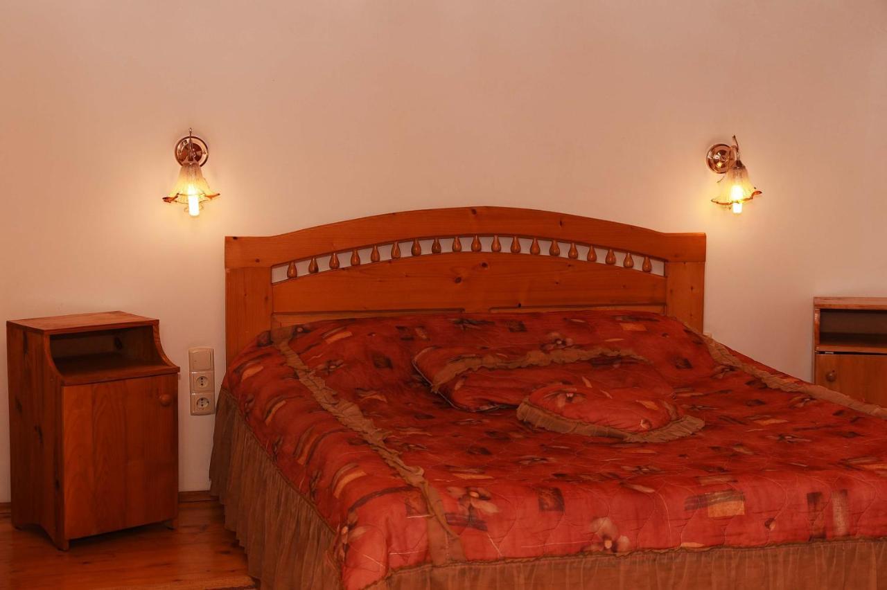 Oskolok Dovbusha Mini-Hotel Jaremcse Kültér fotó