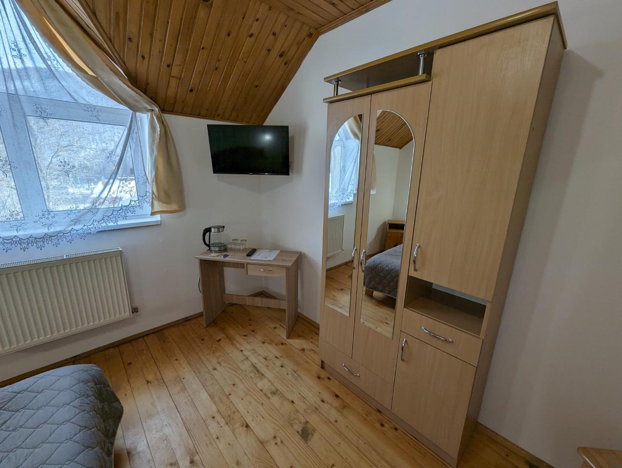 Oskolok Dovbusha Mini-Hotel Jaremcse Kültér fotó