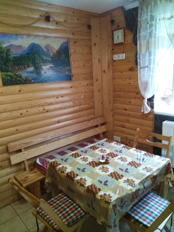 Oskolok Dovbusha Mini-Hotel Jaremcse Kültér fotó
