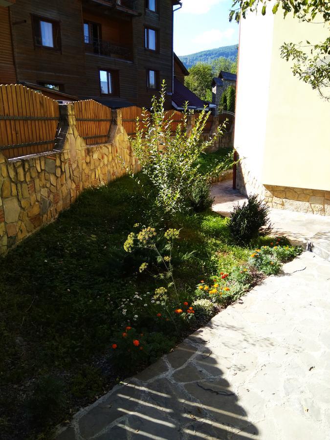 Oskolok Dovbusha Mini-Hotel Jaremcse Kültér fotó